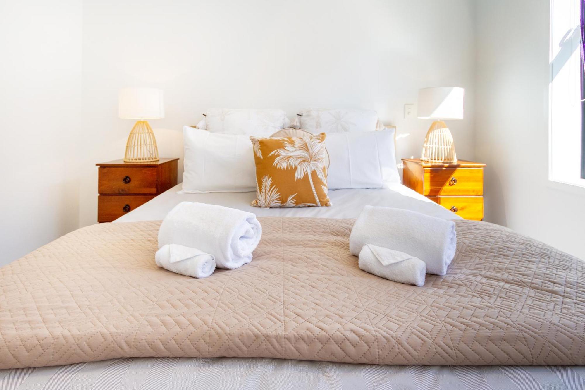 Central Escape On Cashel Street 2 Bed 2 Bath クライストチャーチ エクステリア 写真