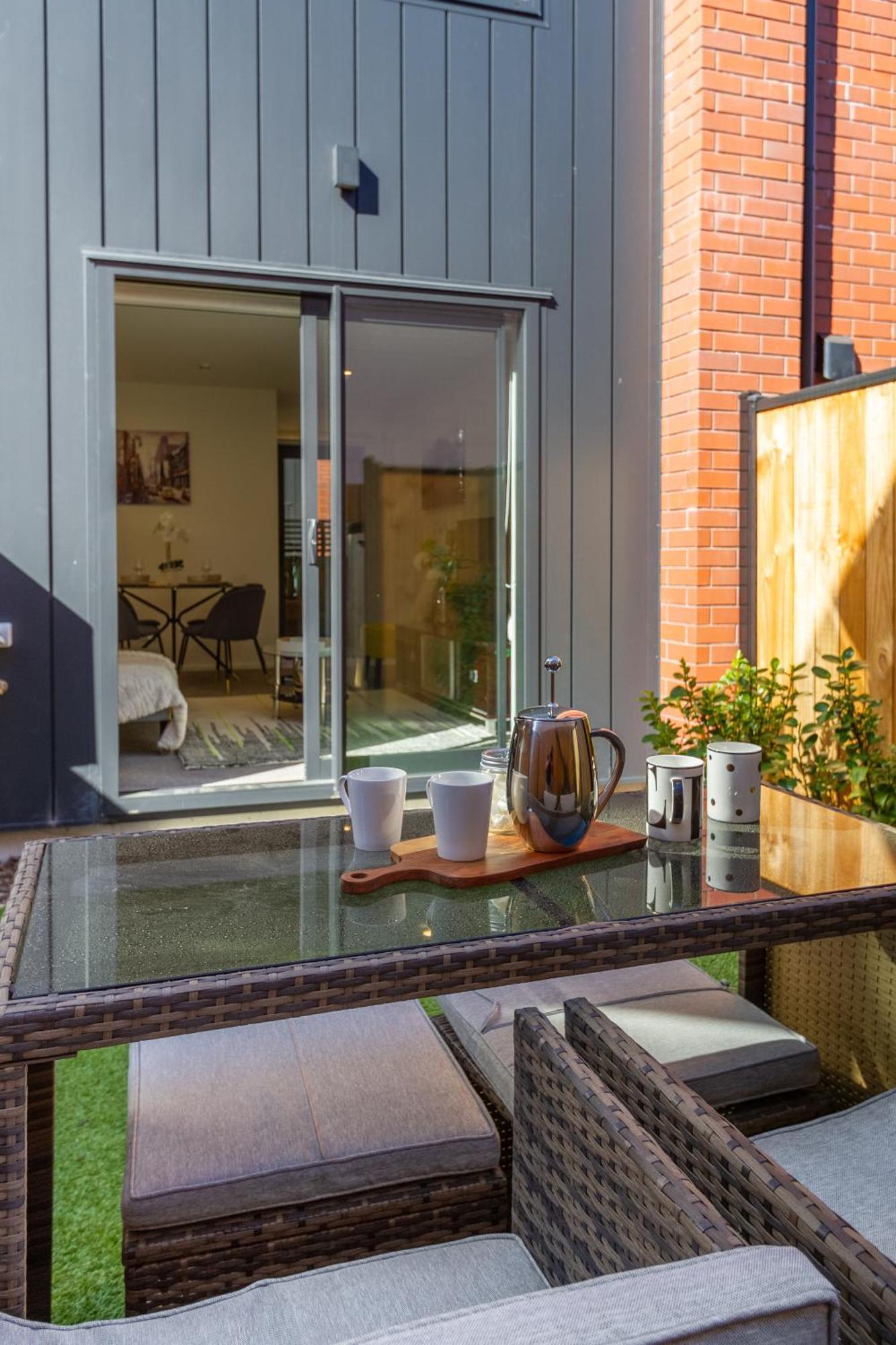 Central Escape On Cashel Street 2 Bed 2 Bath クライストチャーチ エクステリア 写真
